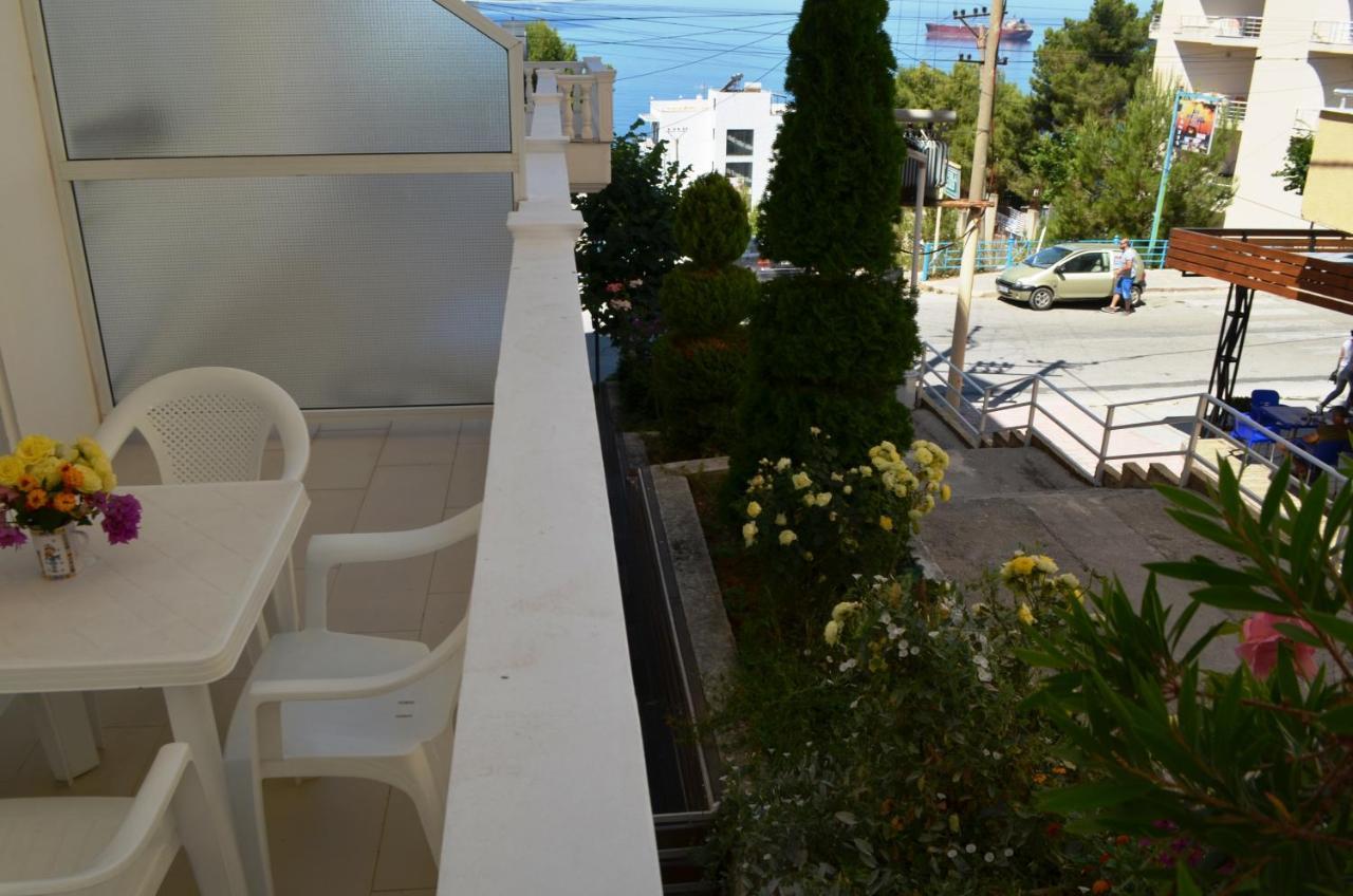 Sejdi Apartments Sarandë Esterno foto