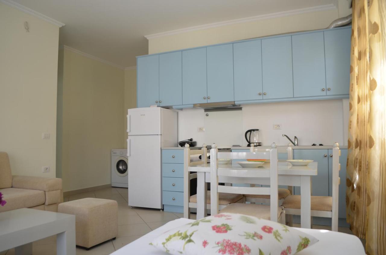 Sejdi Apartments Sarandë Esterno foto