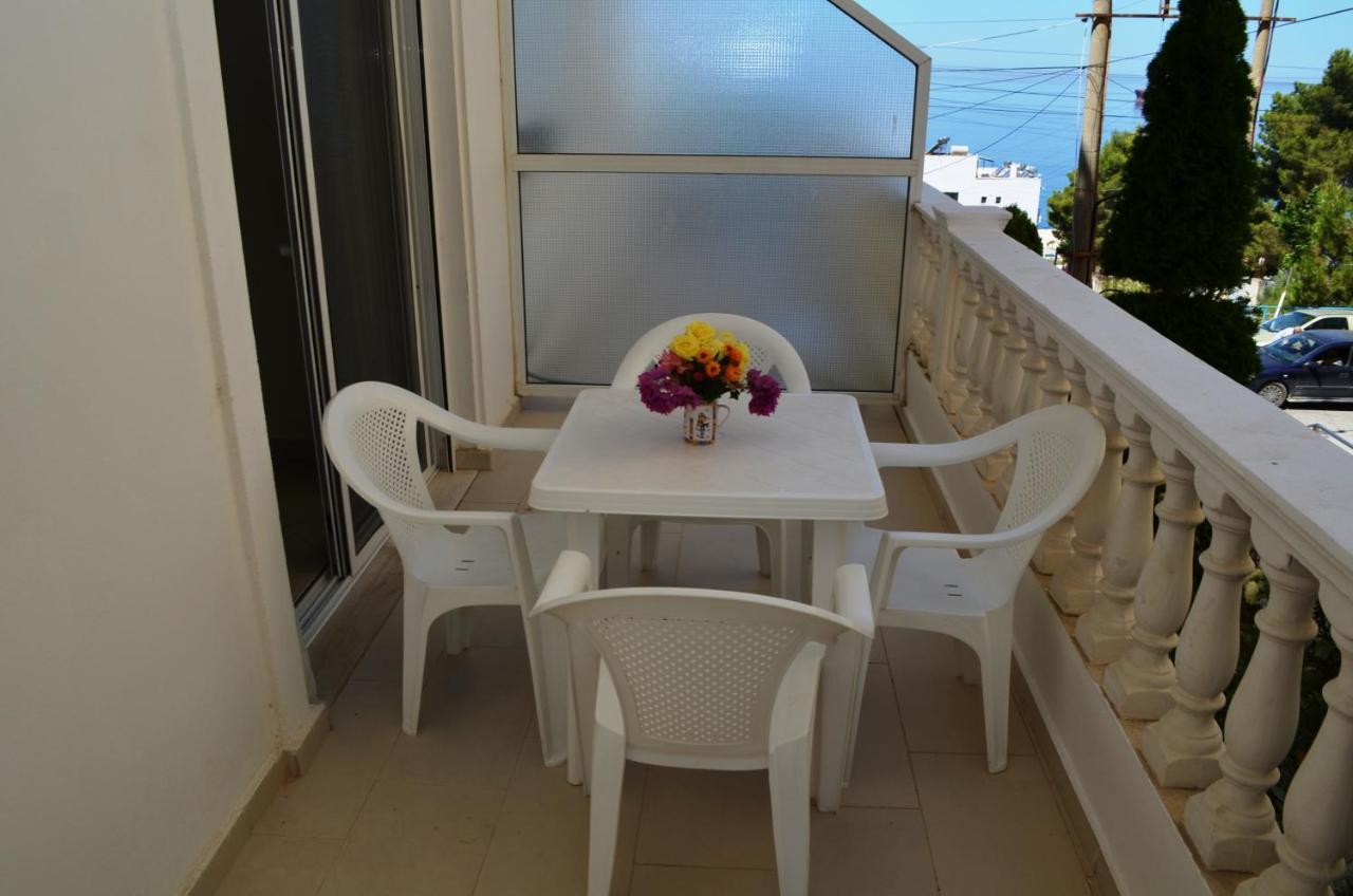 Sejdi Apartments Sarandë Esterno foto