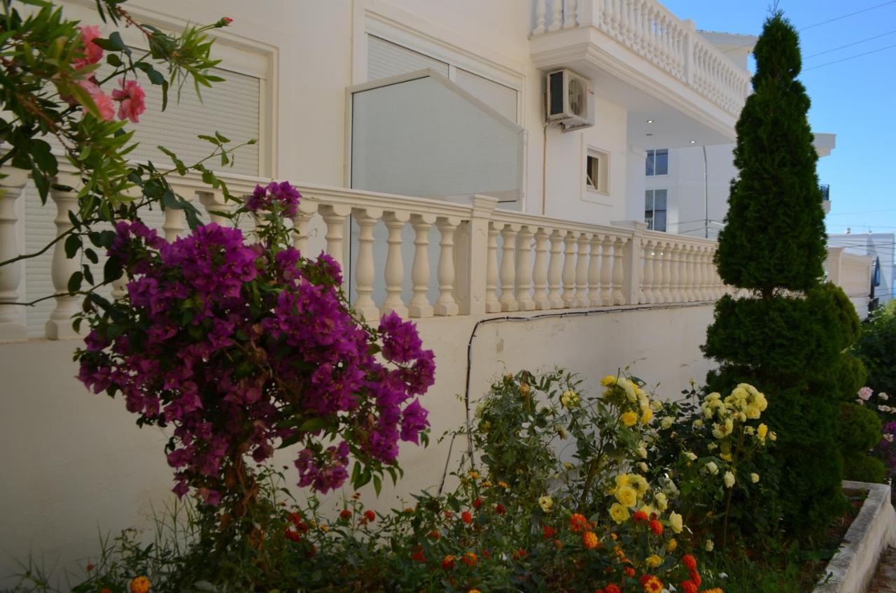 Sejdi Apartments Sarandë Esterno foto
