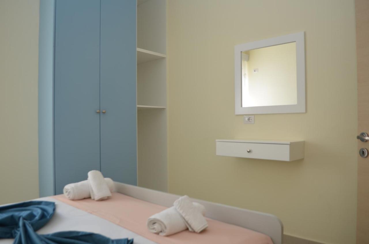 Sejdi Apartments Sarandë Esterno foto