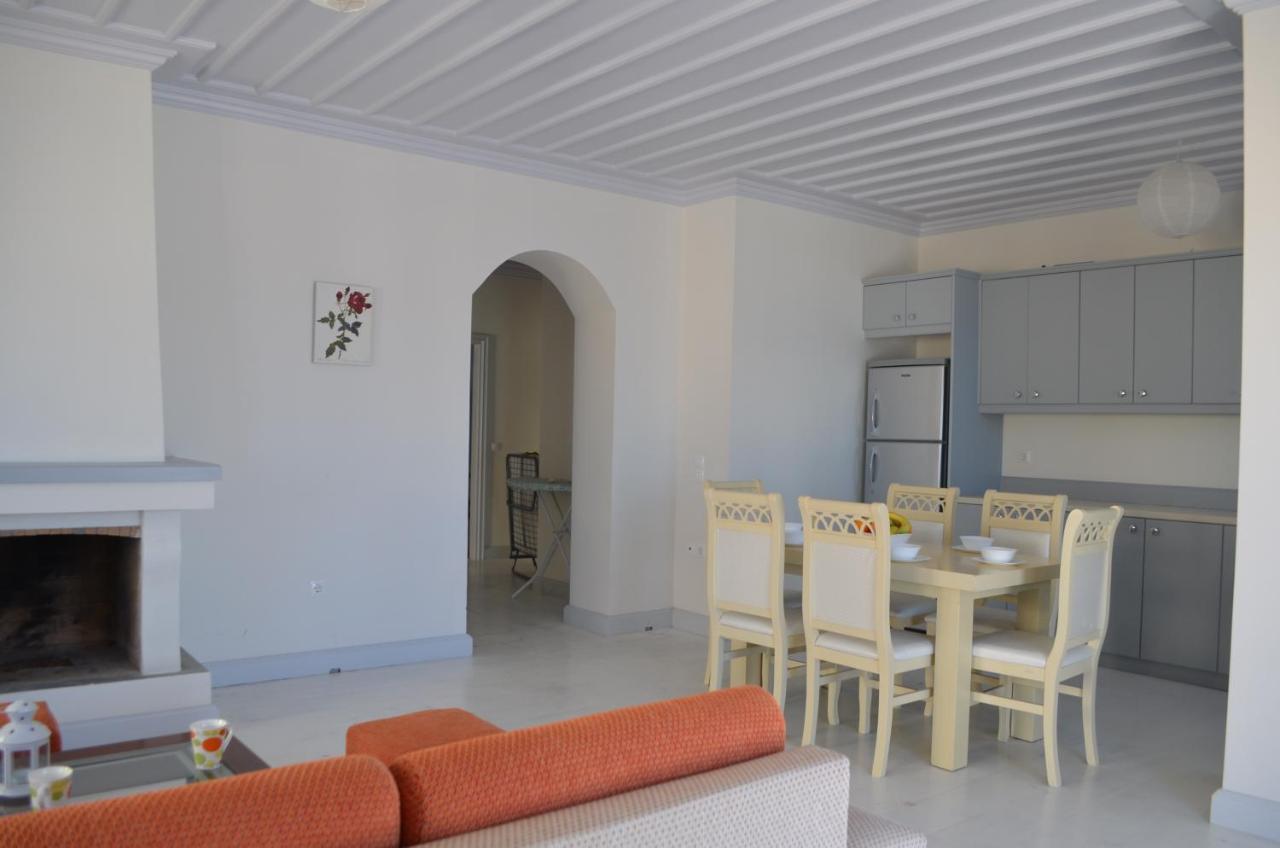 Sejdi Apartments Sarandë Esterno foto