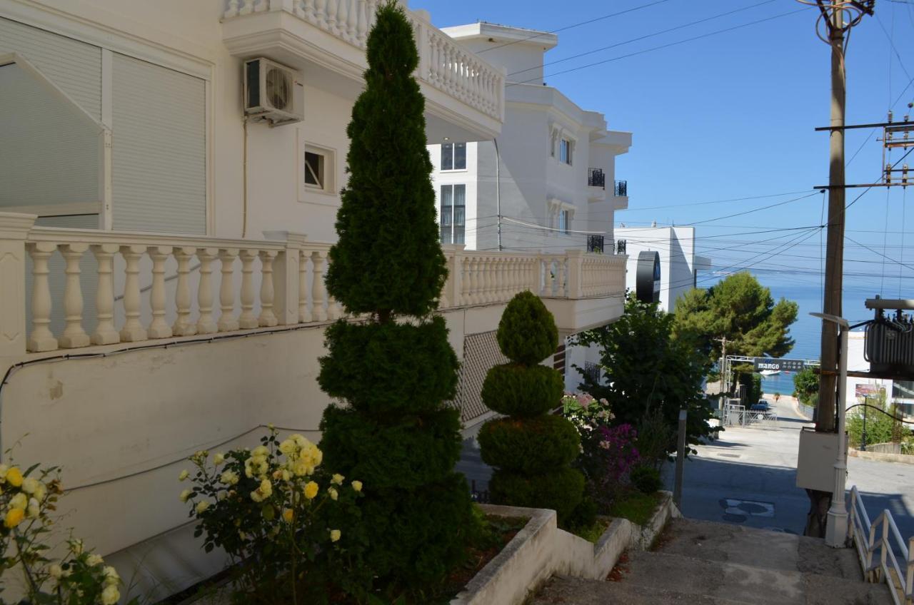 Sejdi Apartments Sarandë Esterno foto